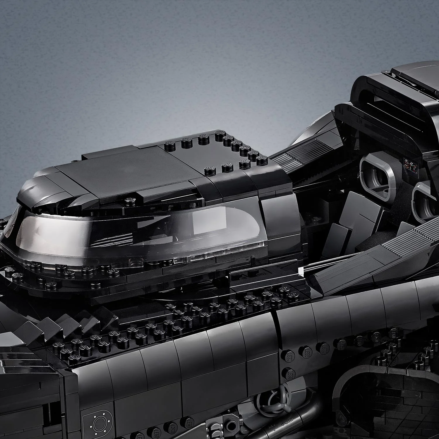 LEGO® DC Batman 1989 Batmobile™ - Image 4
