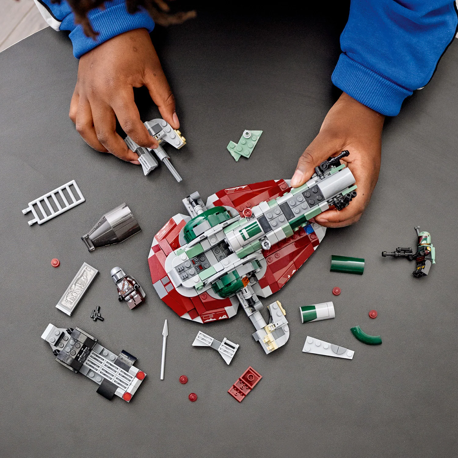 LEGO® Star Wars™ Boba Fett’s Starship™ - Image 3