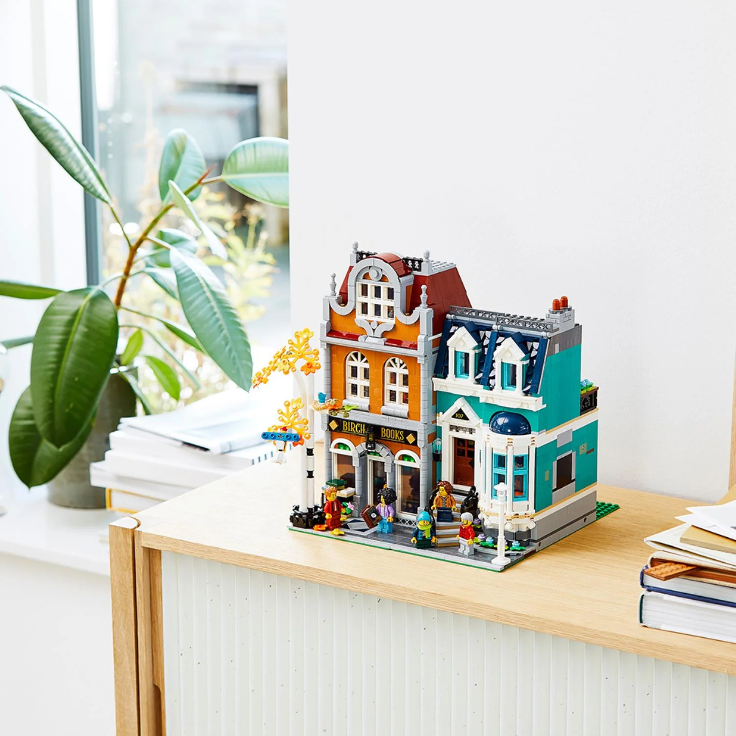 LEGO® Bookshop - Image 16