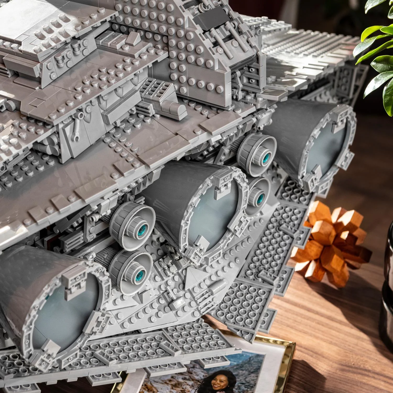 LEGO® Star Wars™ Imperial Star Destroyer™ - Image 13