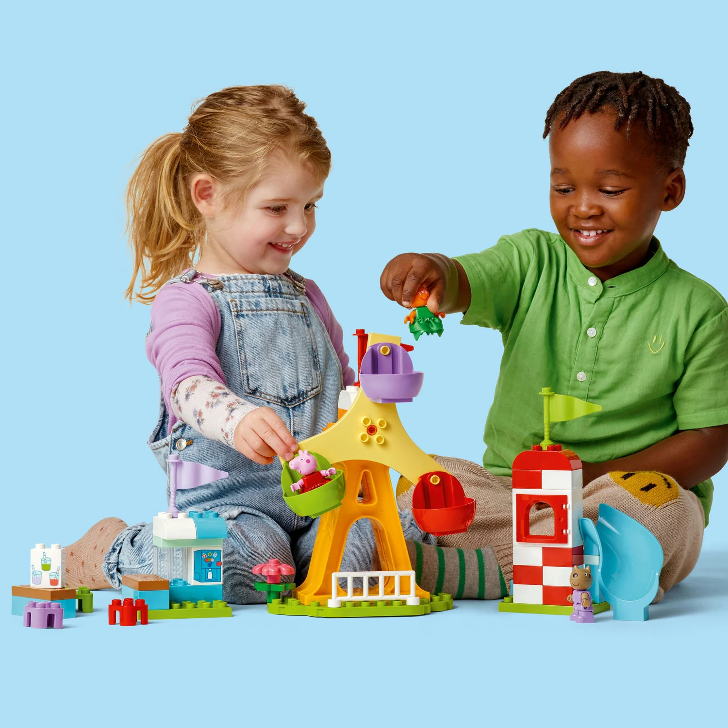 LEGO® DUPLO™ Peppa Pig Funfair - Image 6