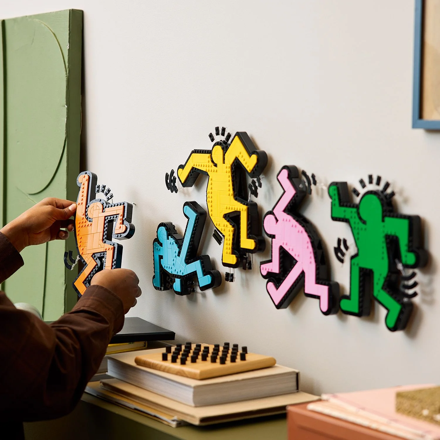 LEGO® Art Keith Haring – Dancing Figures - Image 8