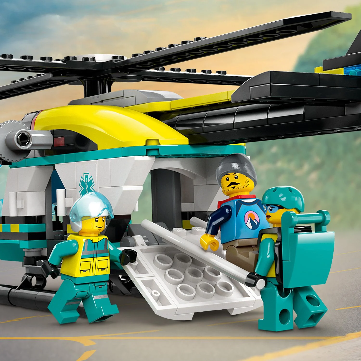 LEGO® City Emergency Rescue Helicopter - Image 7