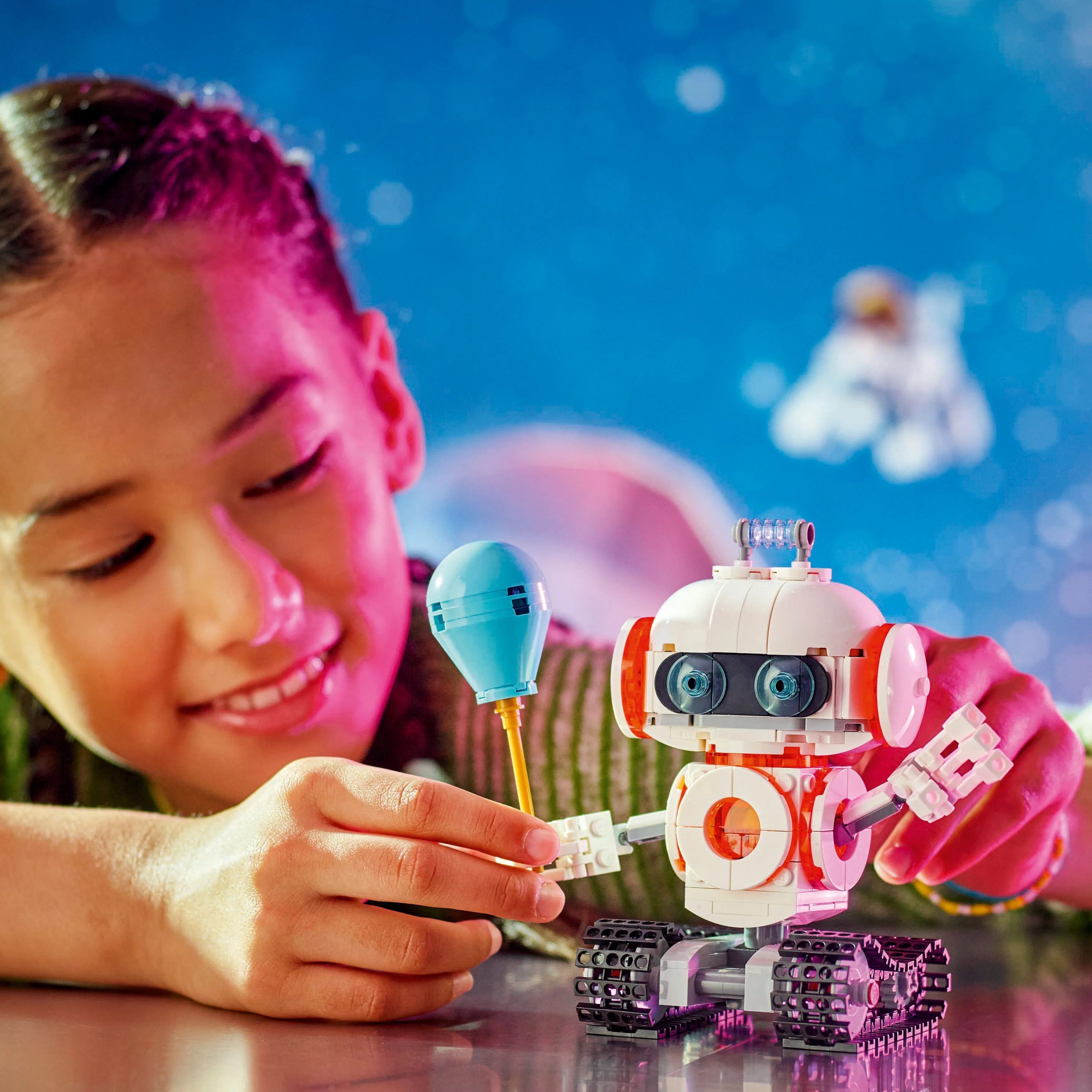 LEGO® Creator 3-in-1 Space Robot - Image 3