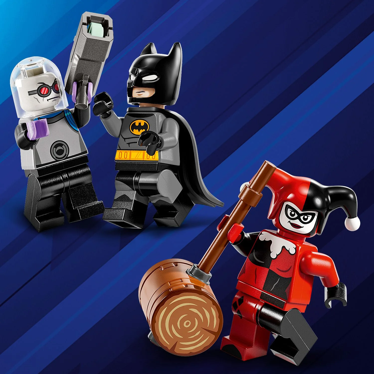 LEGO® DC Batman™: Batman™ with the Batmobile™ vs. Harley Quinn™ and Mr. Freeze™ - Image 6