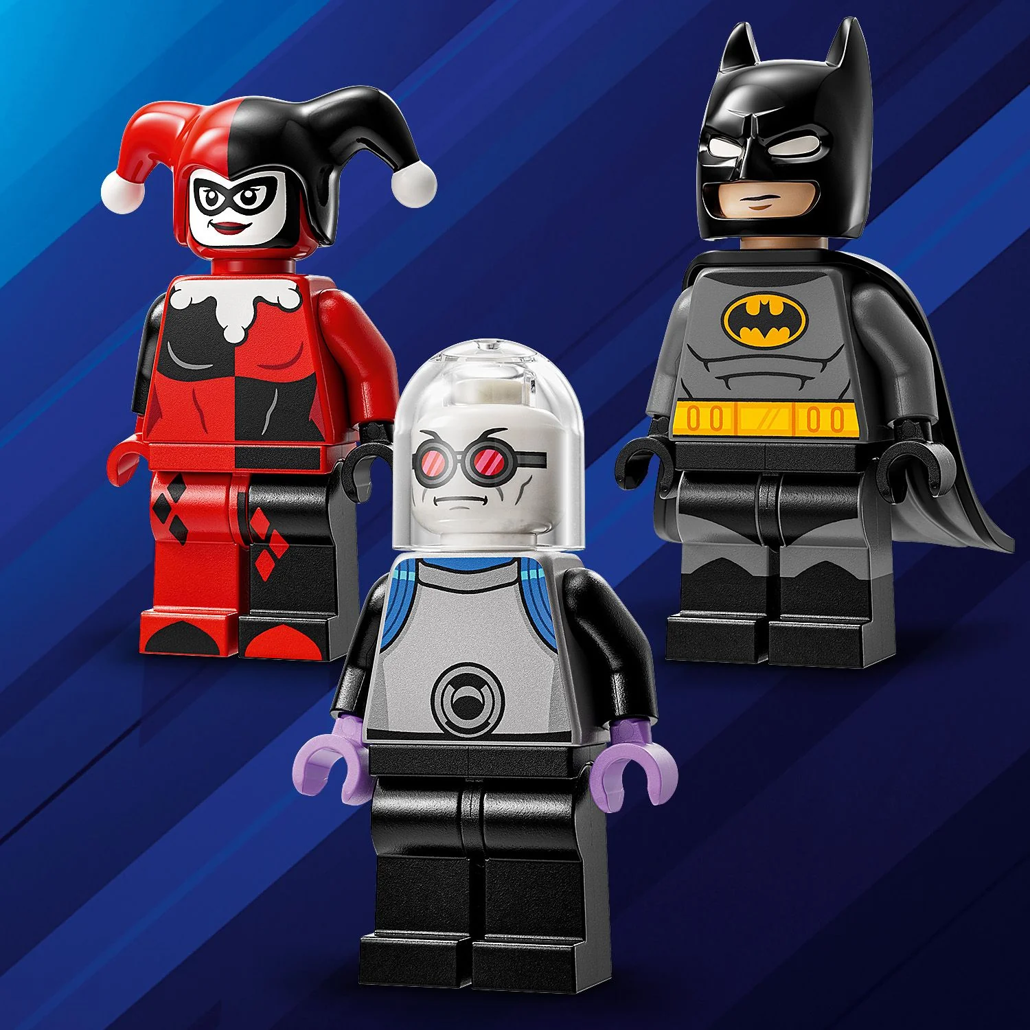 LEGO® DC Batman™: Batman™ with the Batmobile™ vs. Harley Quinn™ and Mr. Freeze™ - Image 8