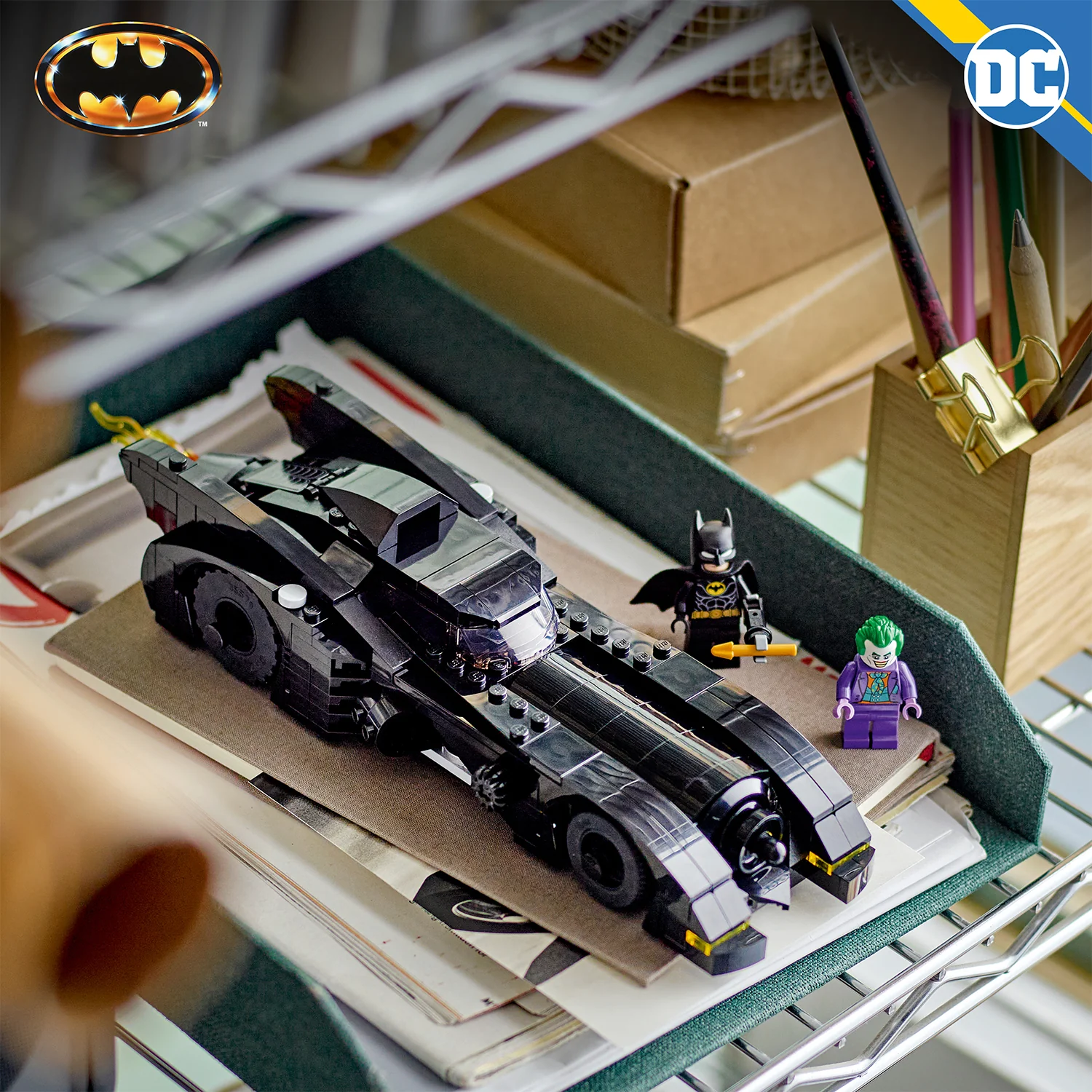 LEGO® DC™ Batmobile™: Batman™ vs. The Joker™ Chase - Image 4