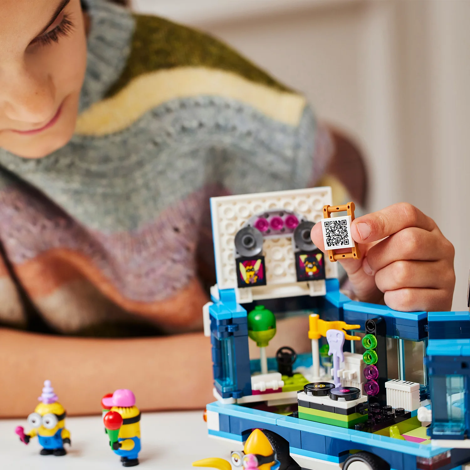 LEGO® Despicable Me 4 Minions’ Music Party Bus - Image 7