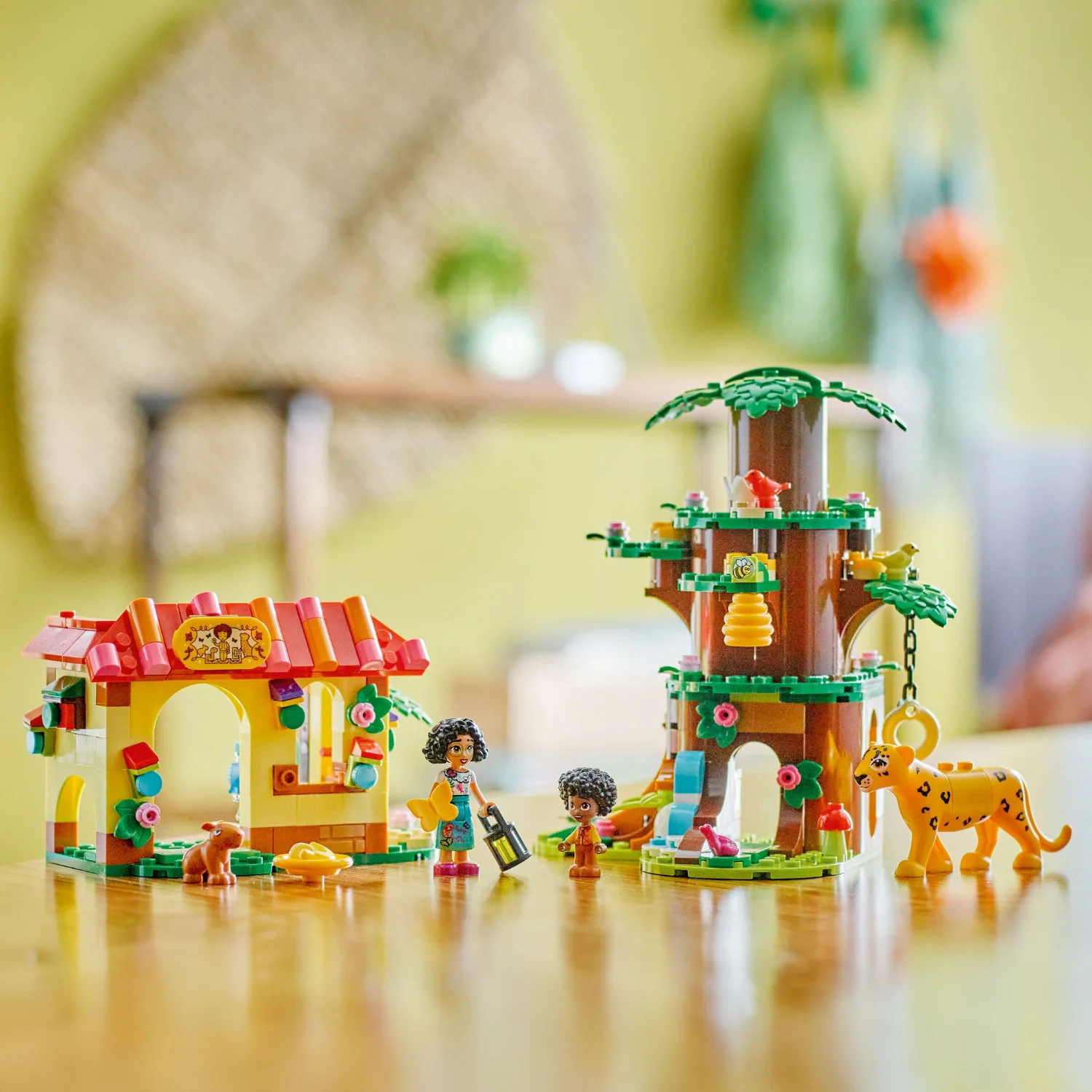 LEGO® | Disney Antonio’s Animal Sanctuary - Image 5