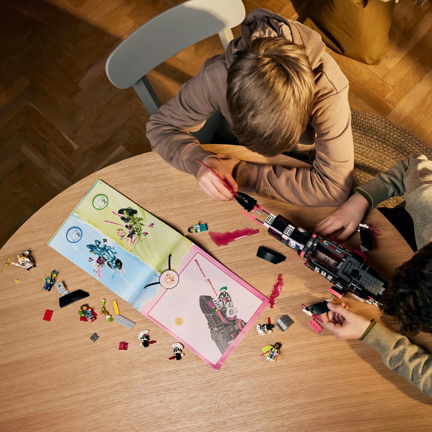 LEGO® DREAMZzz™ Nightmare Shark Submarine - Image 4