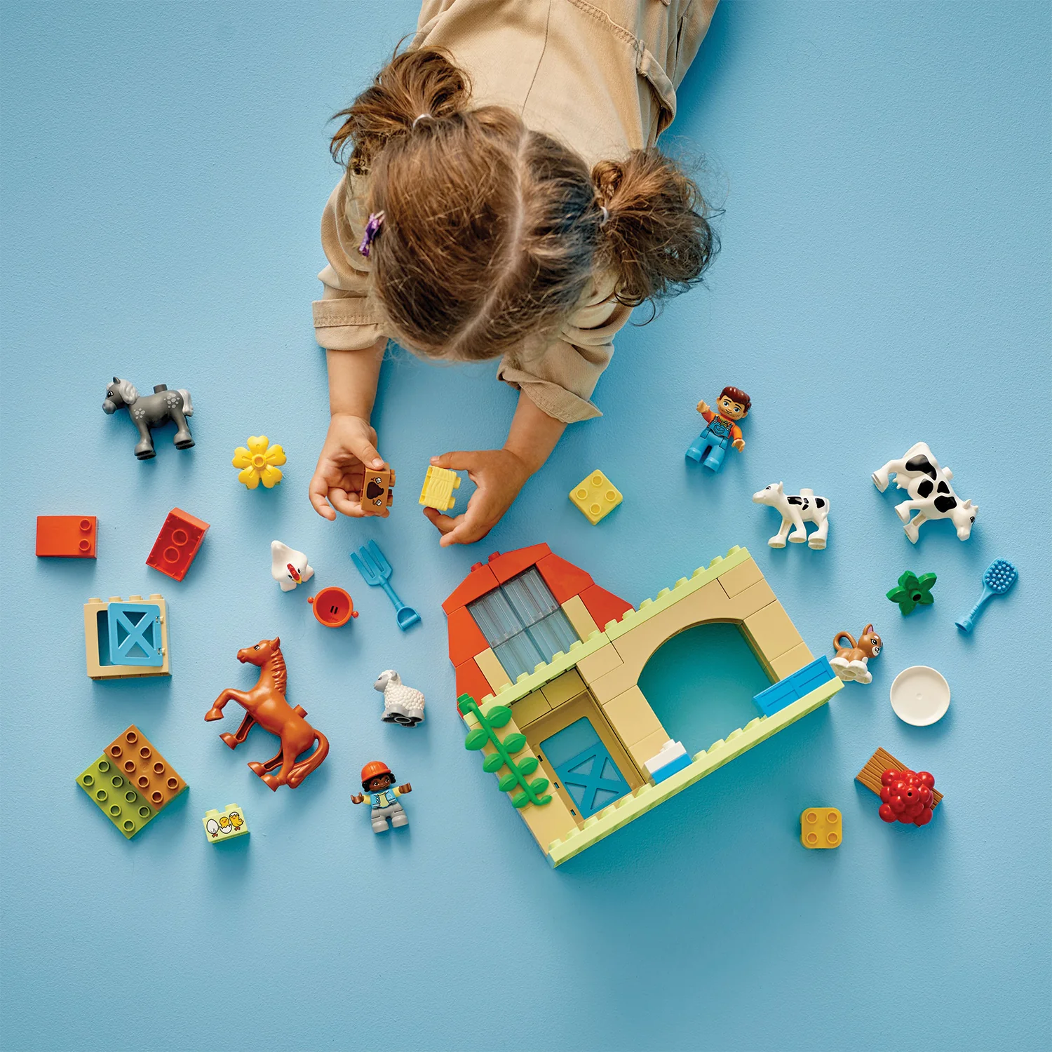 LEGO® DUPLO™ Caring for Animals at the Farm - Image 3