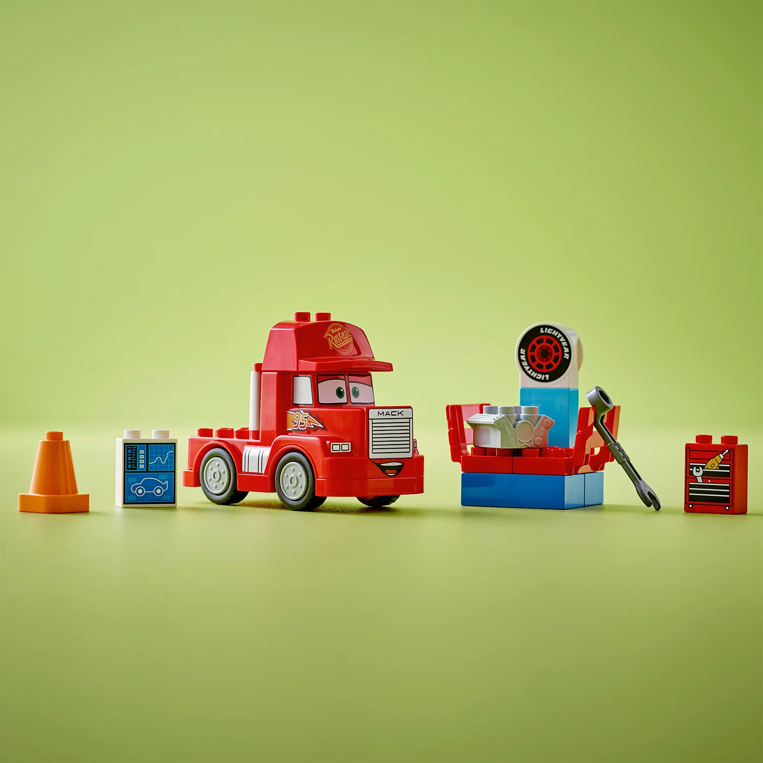 LEGO® DUPLO™ Mack at the Race - Image 5