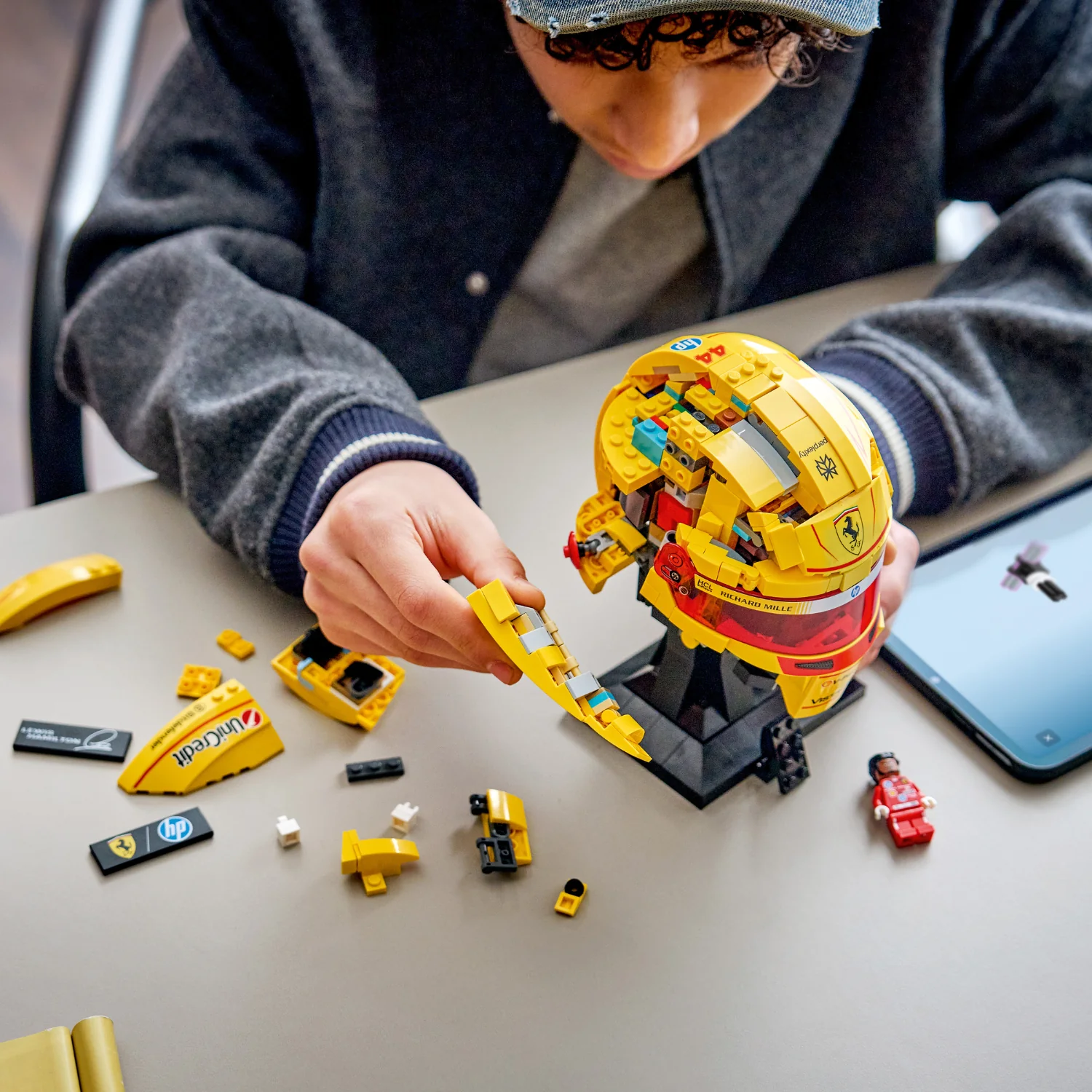 LEGO® Editions Scuderia Ferrari HP Lewis Hamilton Helmet - Image 3