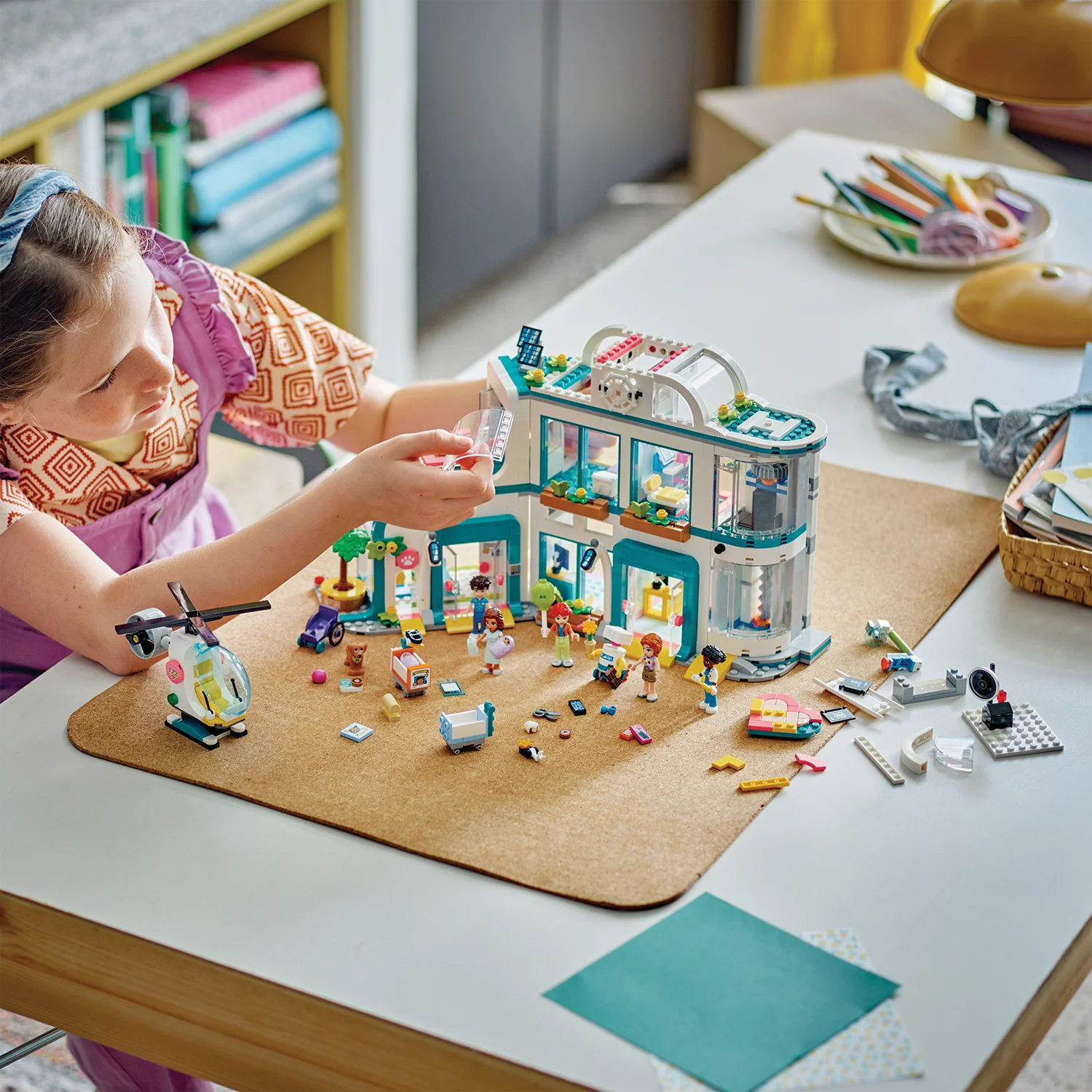 LEGO® Friends™ Heartlake City Hospital - Image 3
