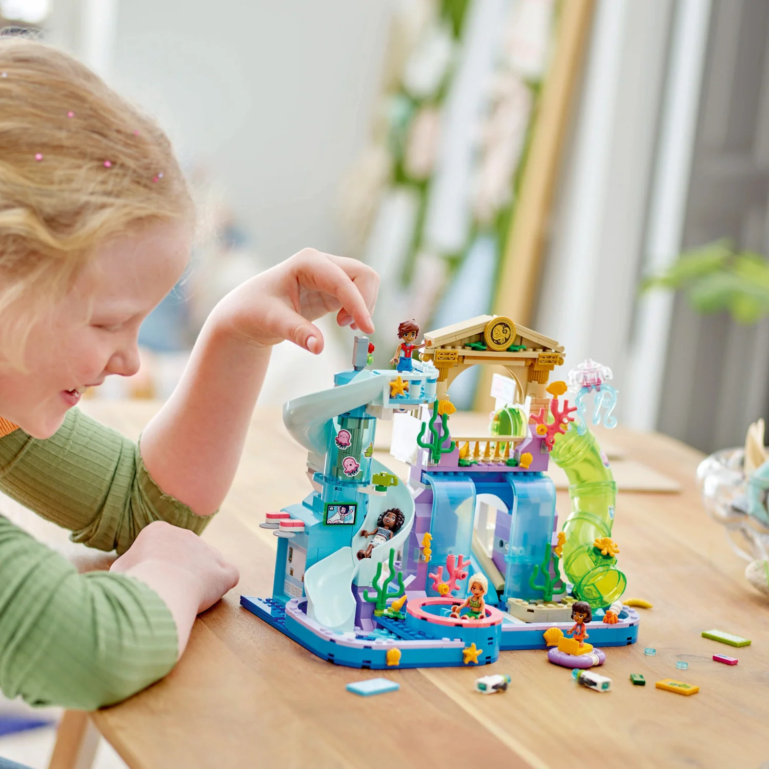 LEGO® Friends™ Heartlake City Water Park - Image 4