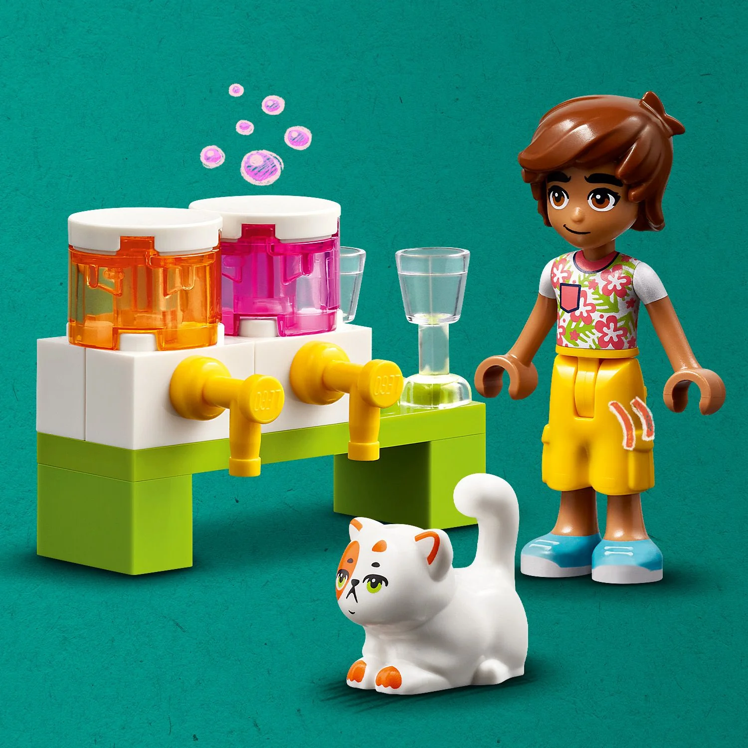 LEGO® Friends™ Hot Dog Food Truck - Image 8