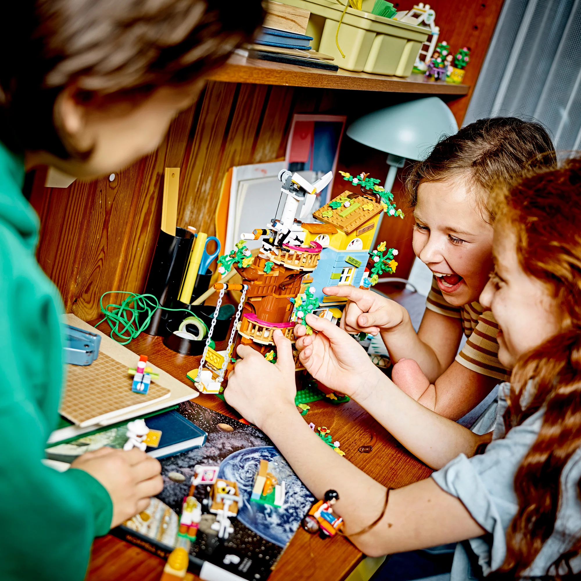 LEGO® Friends™ Vacation Beach House - Image 9