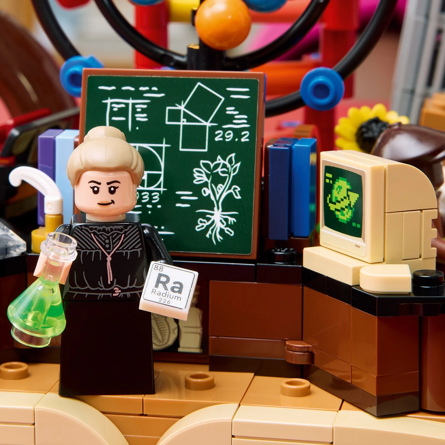 LEGO® Ideas The Evolution of STEM - Image 10