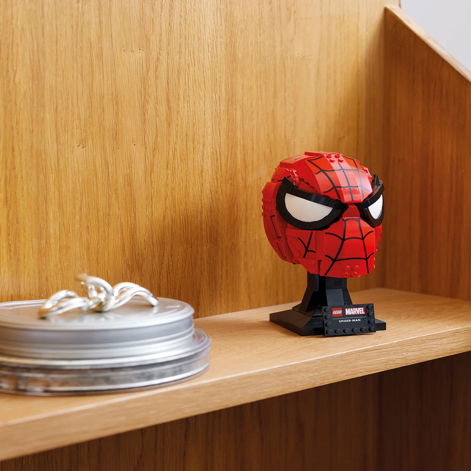 LEGO® Marvel Spider-Man's Mask - Image 7