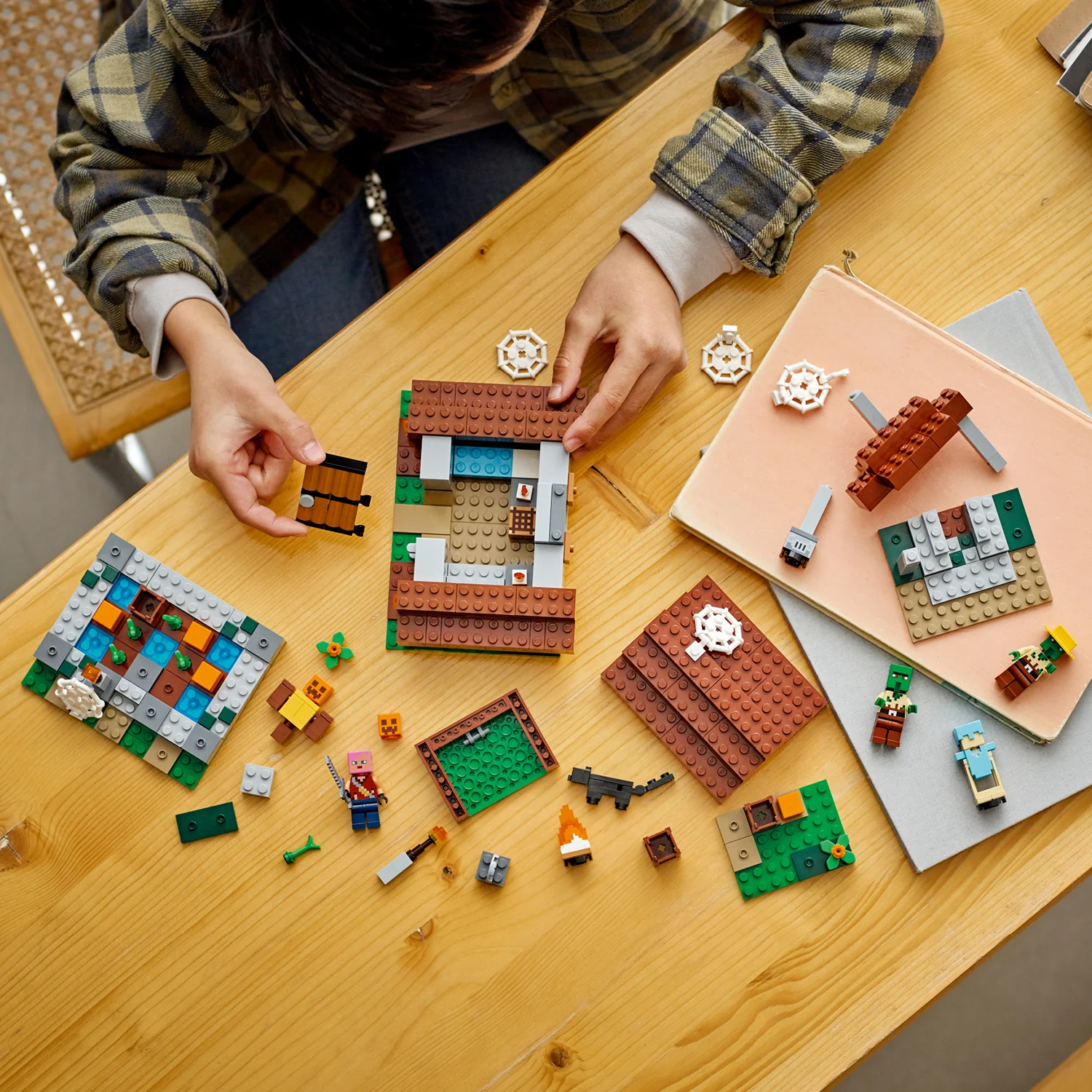 LEGO® Minecraft® The Abandoned Village - Image 4