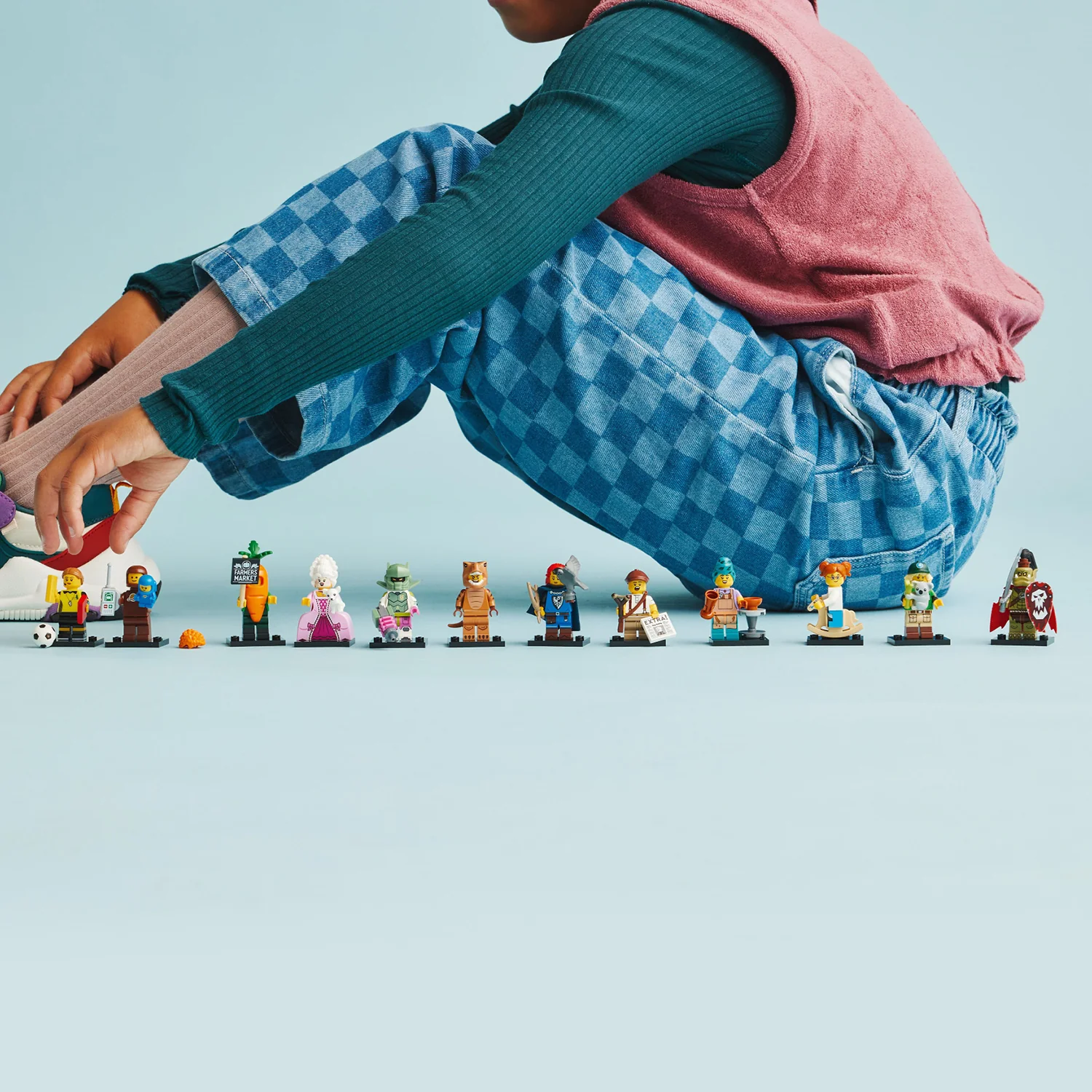 LEGO® Minifigures Series 24 - Image 6