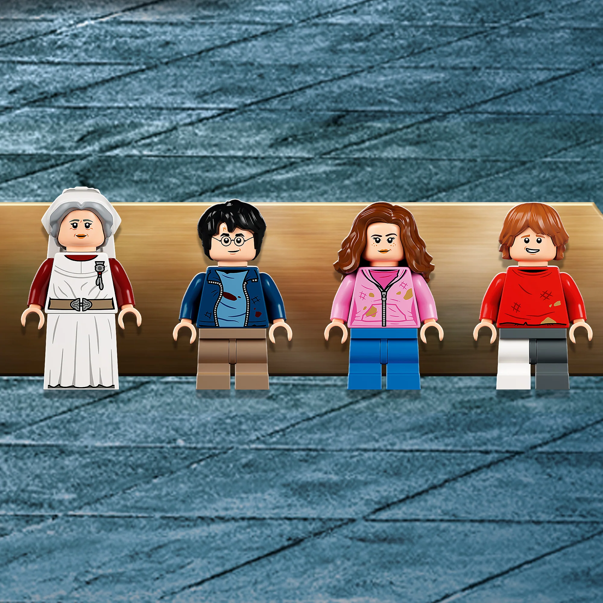 LEGO® Harry Potter™ Hogwarts™ Hospital Wing - Image 11