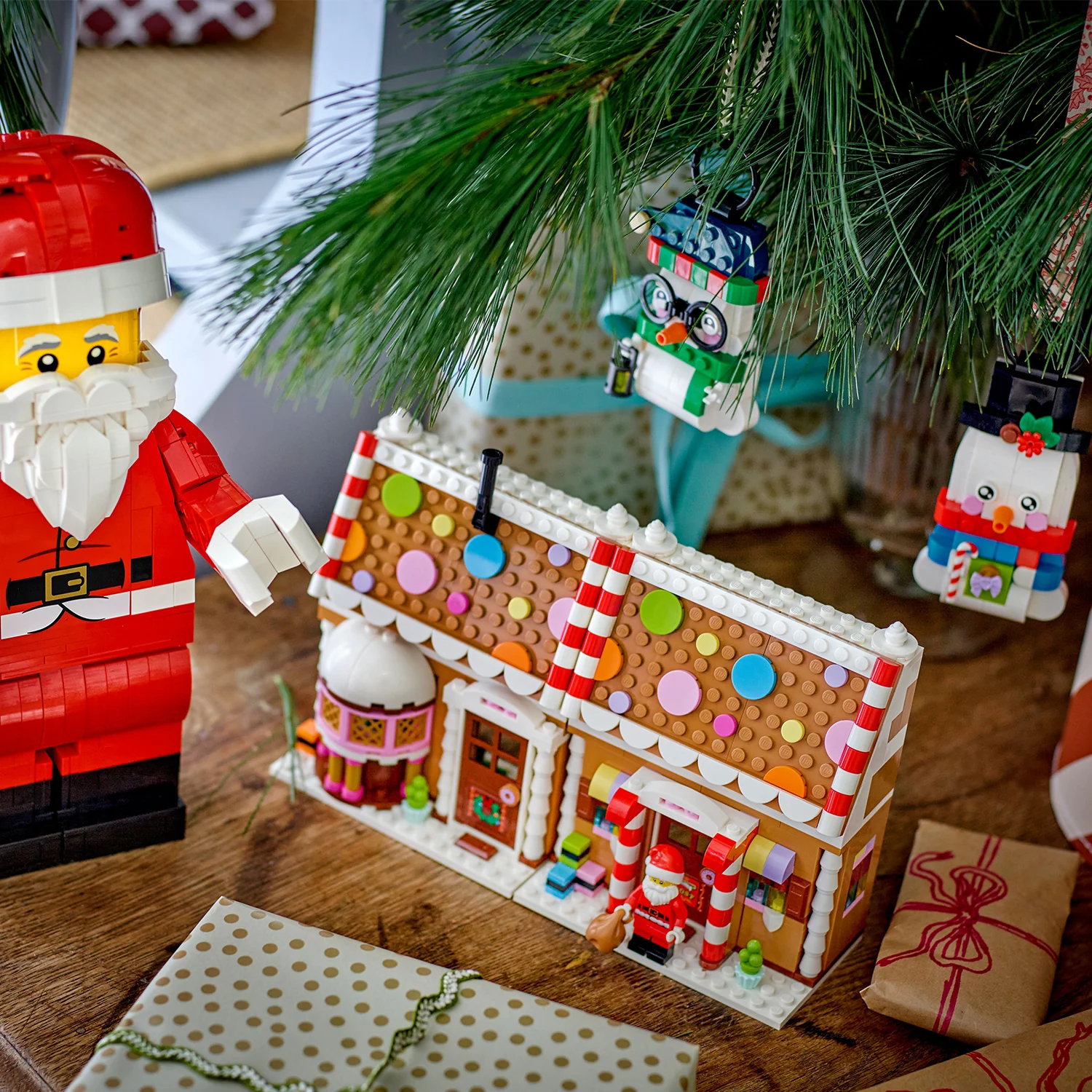 LEGO® Snowman Ornaments - Image 6