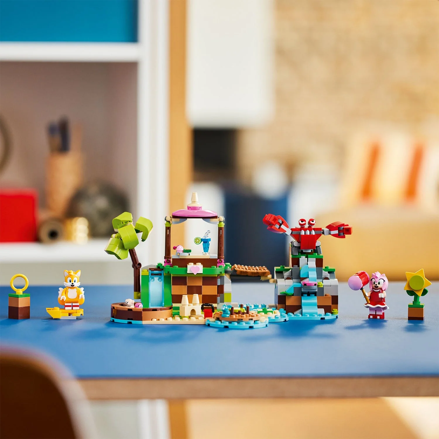 LEGO® Sonic the Hedgehog™ Amy's Animal Rescue Island - Image 3