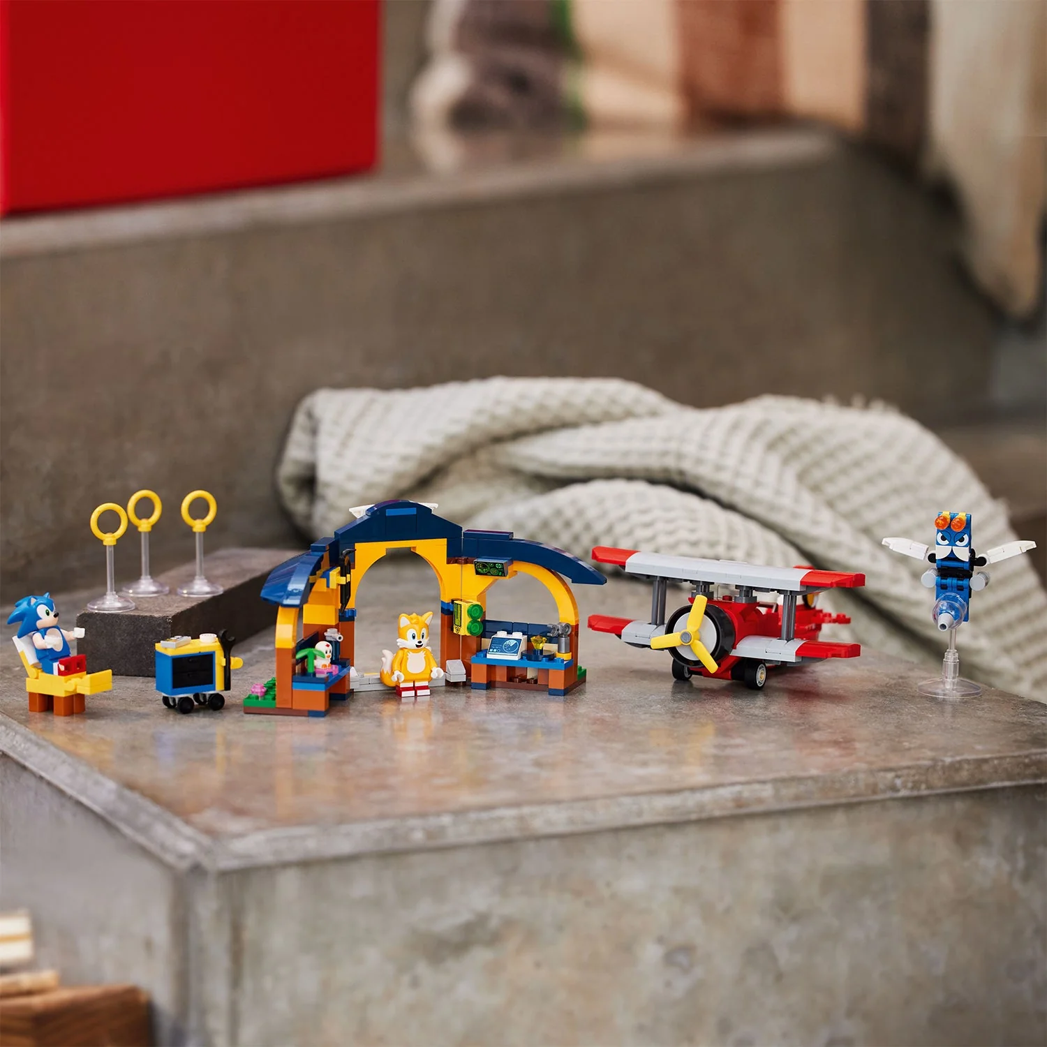 LEGO® Sonic the Hedgehog™ Tails Workshop and Tornado Plane - Image 3