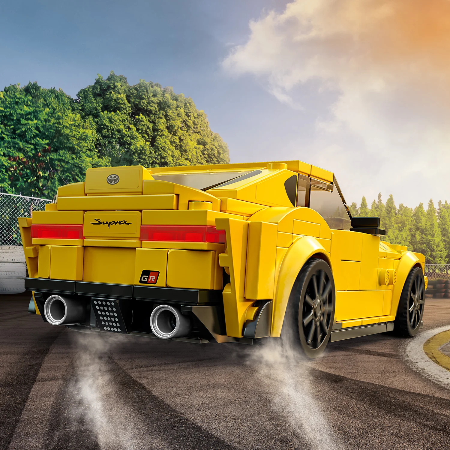 LEGO® Speed Champions Toyota GR Supra - Image 4