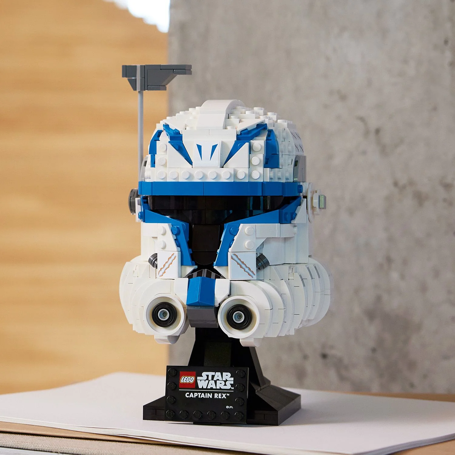 LEGO® Star Wars™ Captain Rex™ Helmet - Image 15