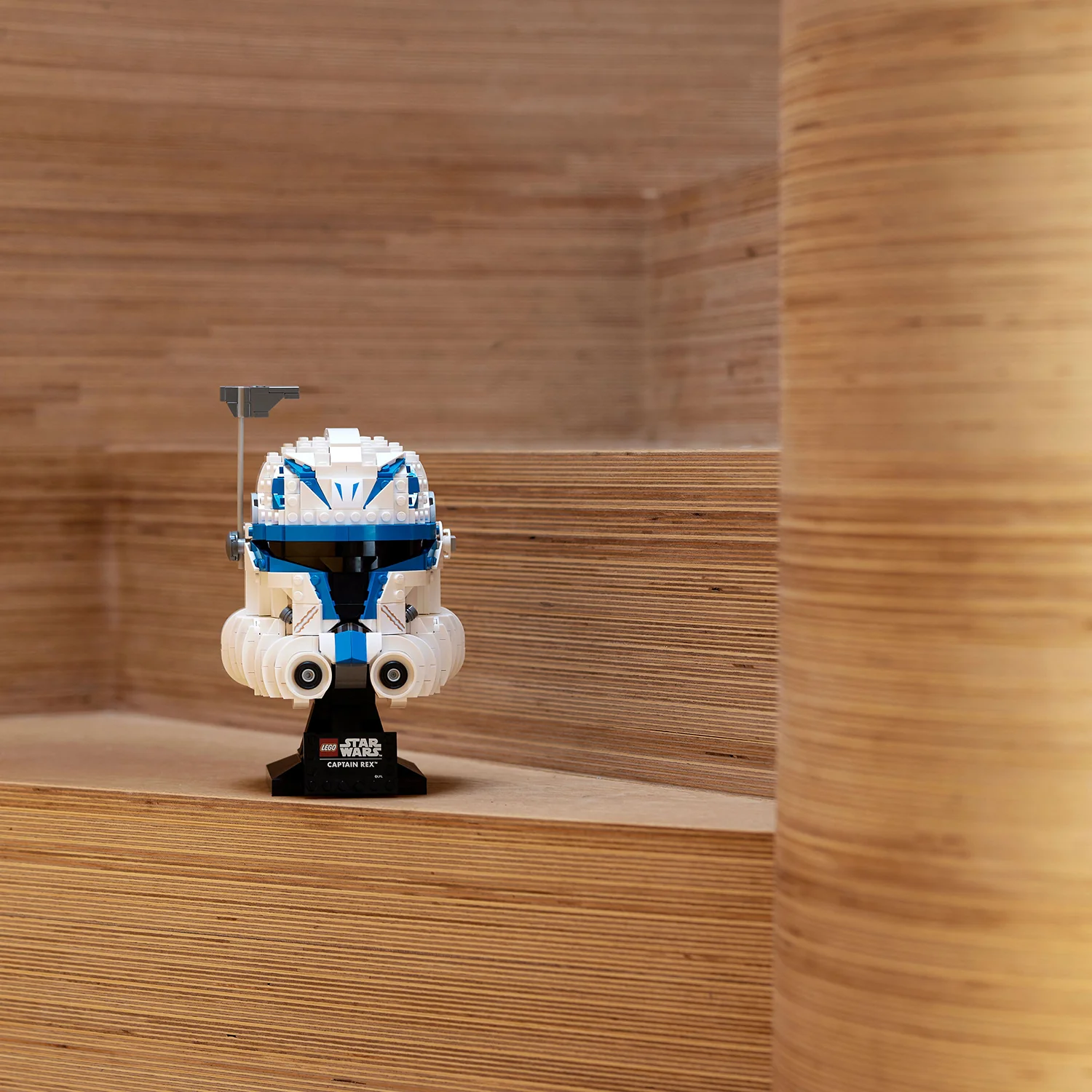 LEGO® Star Wars™ Captain Rex™ Helmet - Image 9