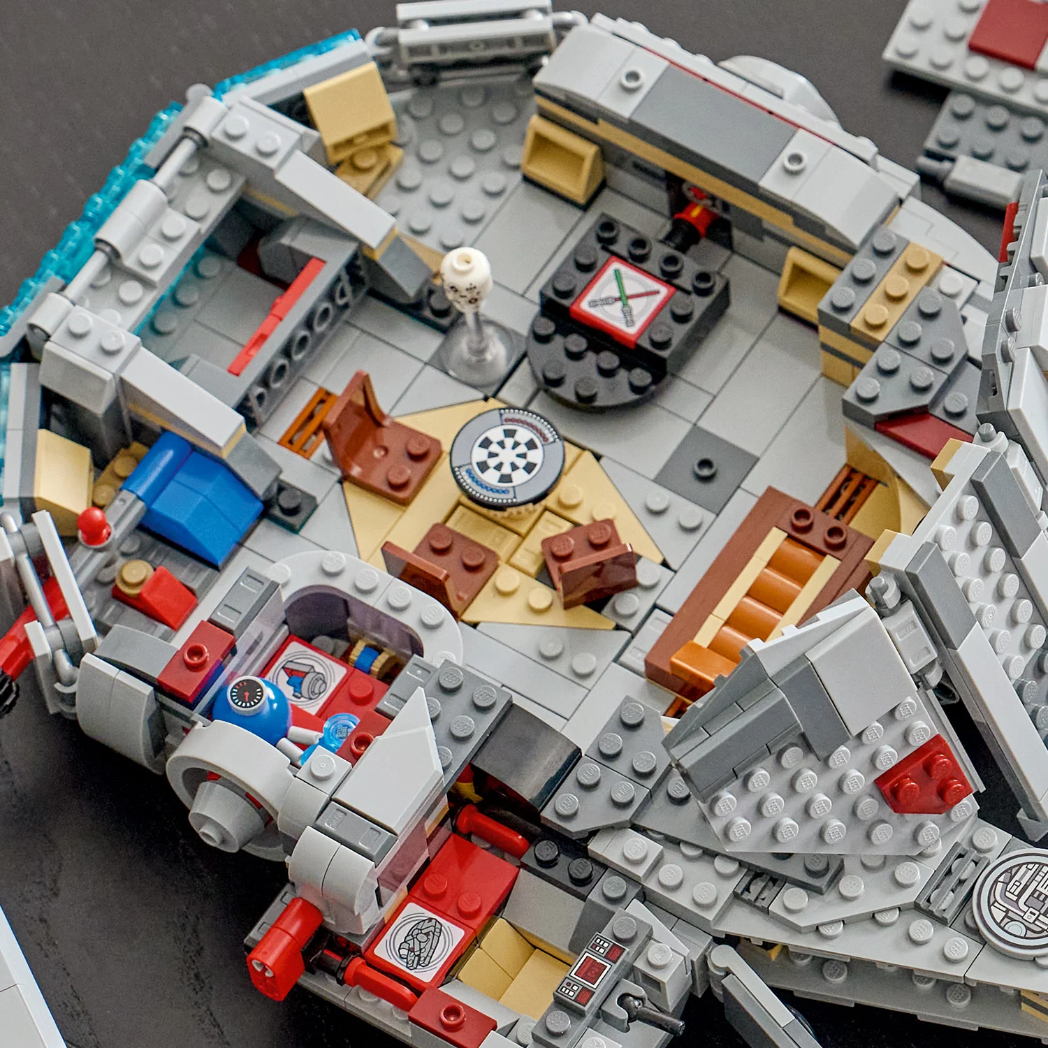 LEGO® Star Wars™ SMART Play™: Millennium Falcon™ - Image 11