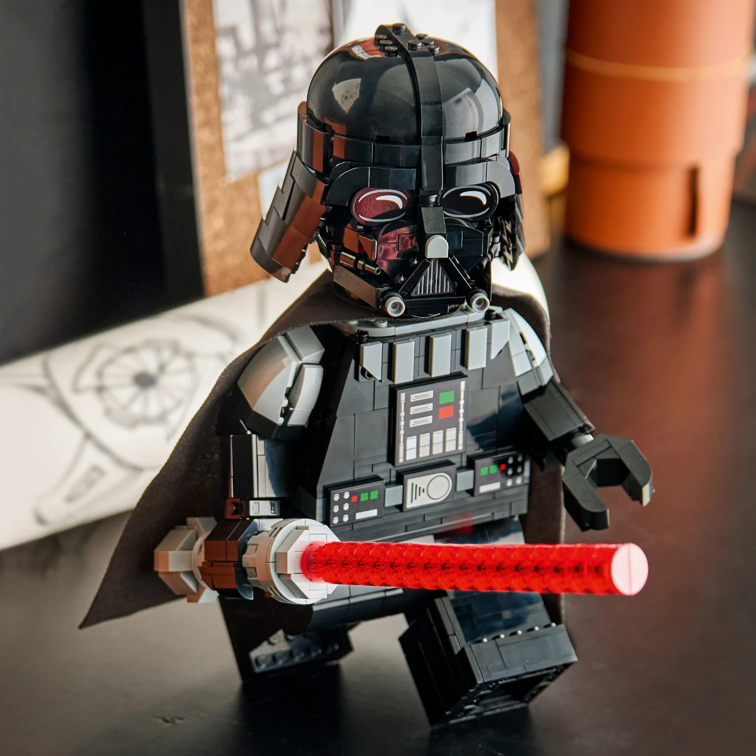 LEGO® Star Wars™ Up-Scaled Darth Vader™ Minifigure - Image 5