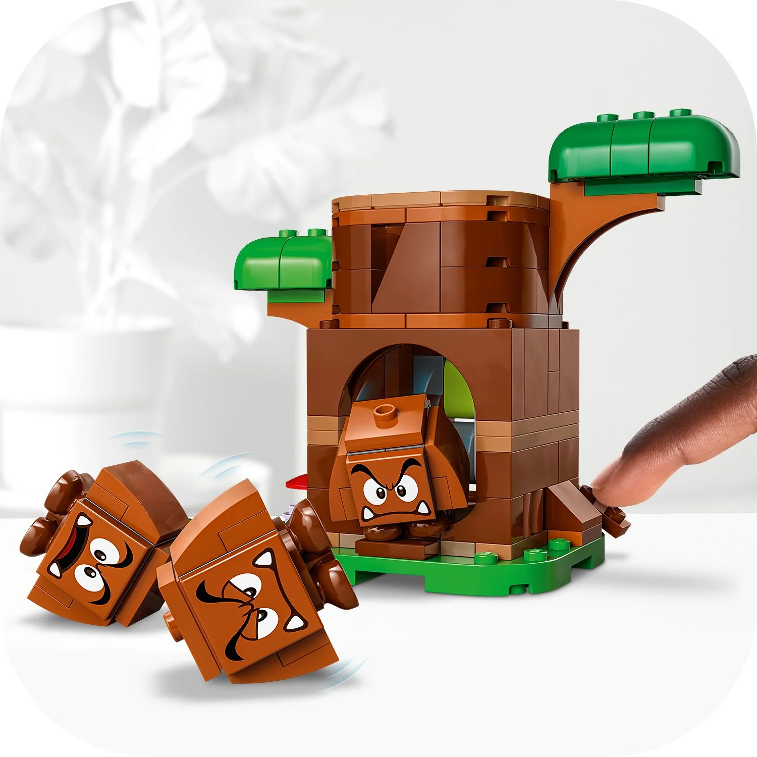 LEGO® Super Mario™ Goombas’ Playground - Image 7