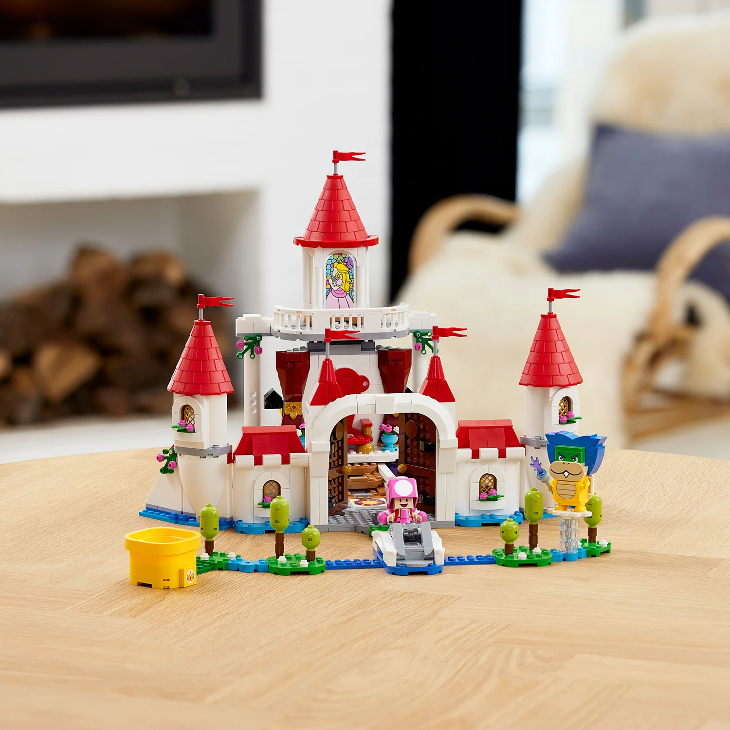 LEGO® Super Mario™ Peach’s Castle Expansion Set - Image 6