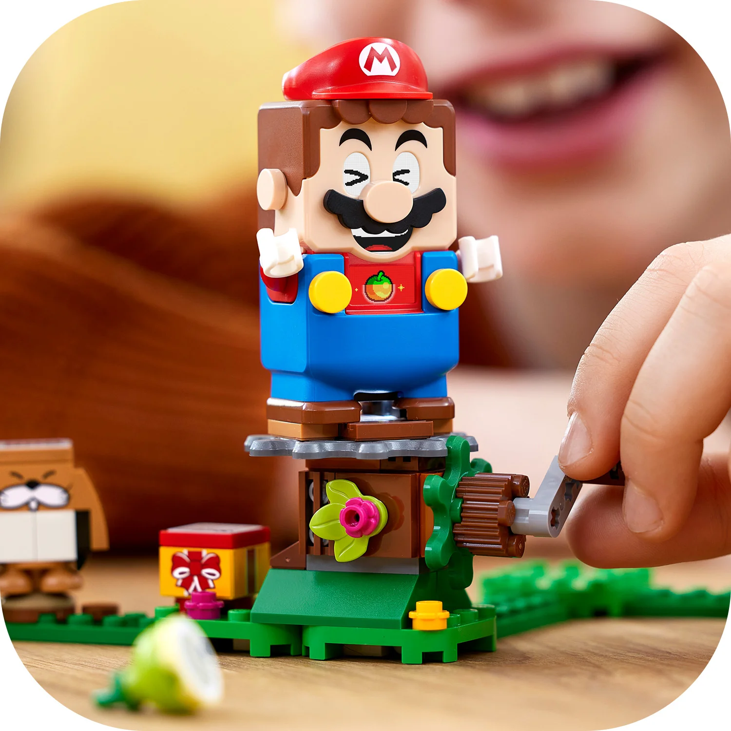 LEGO® Super Mario™ Yoshi’s Gift House Expansion Set - Image 10