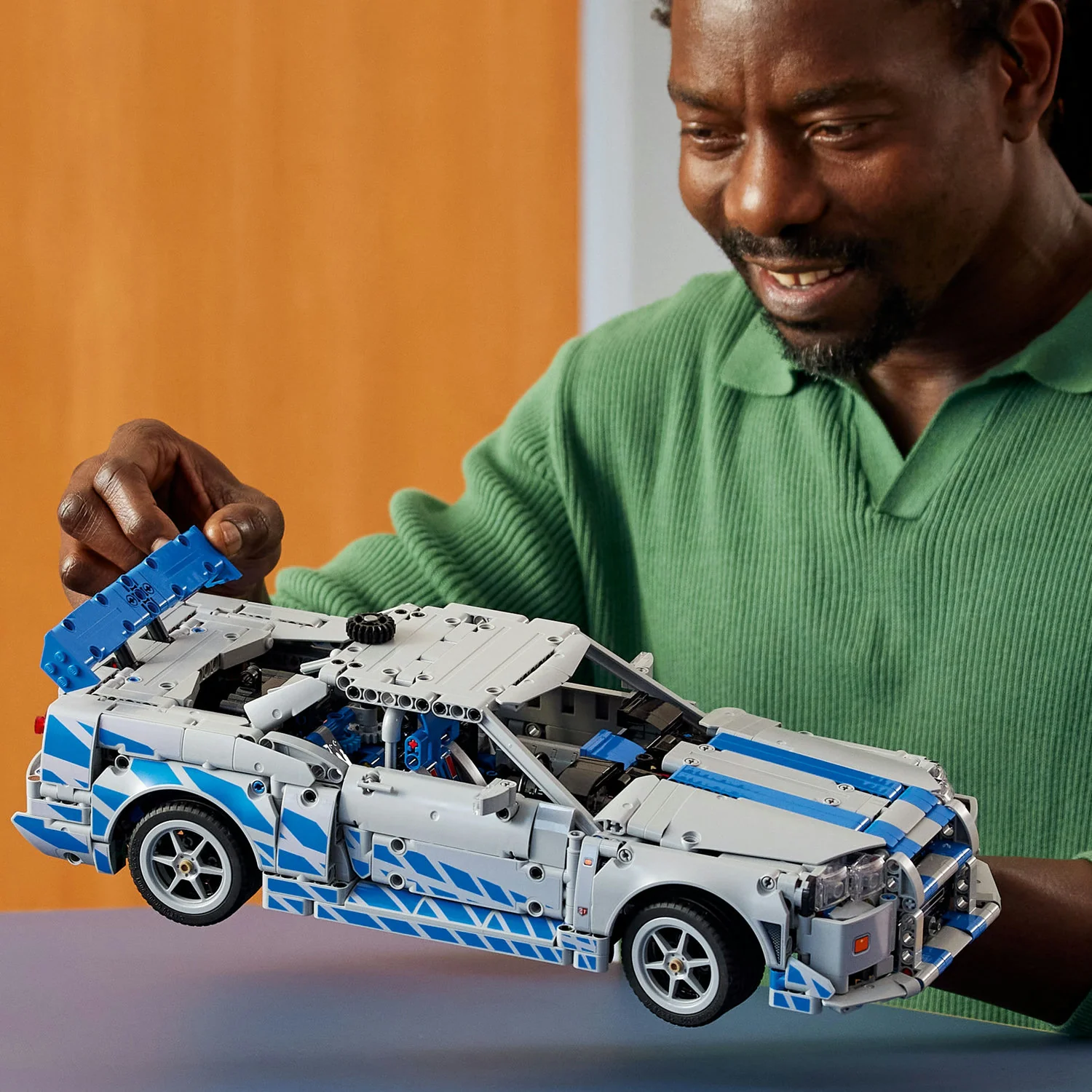 LEGO® Technic 2 Fast 2 Furious Nissan Skyline GT-R (R34) Car - Image 3