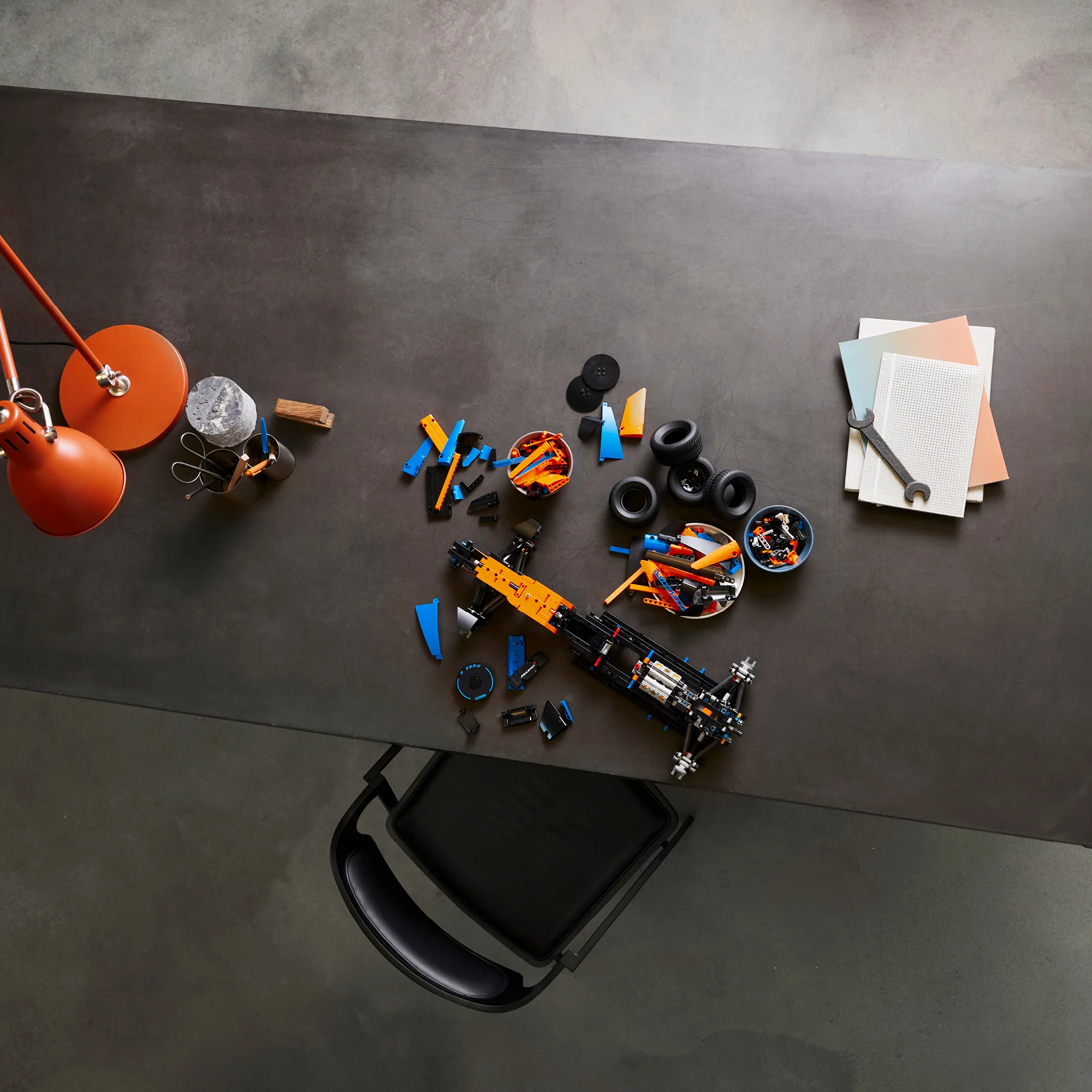 LEGO® Technic™ - McLaren Formula 1™ Race Car - Image 7