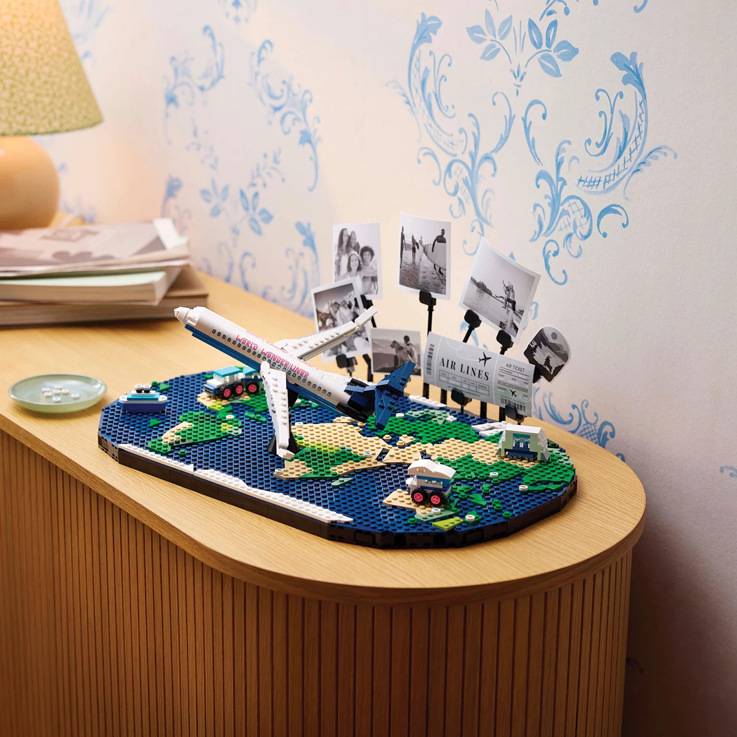 LEGO® Travel Moments - Image 3