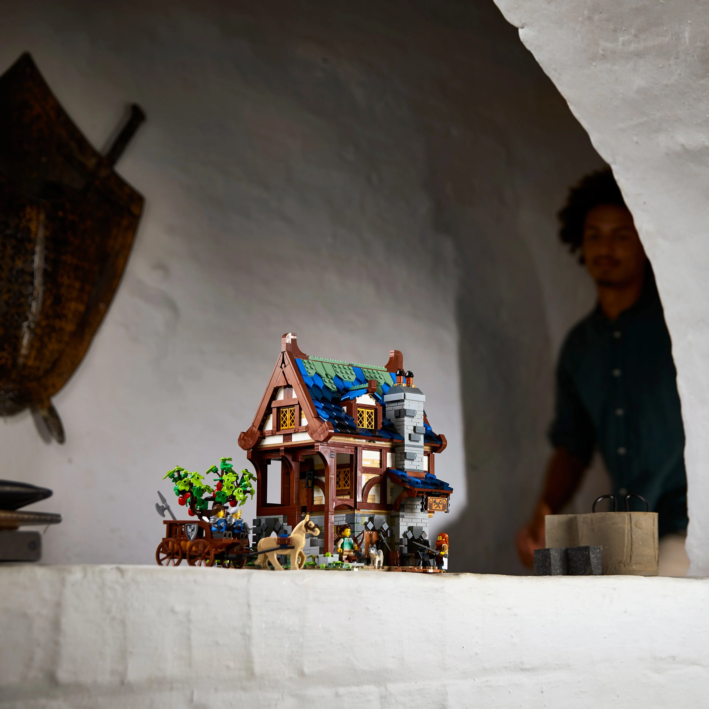 LEGO® Ideas Medieval Blacksmith - Image 11