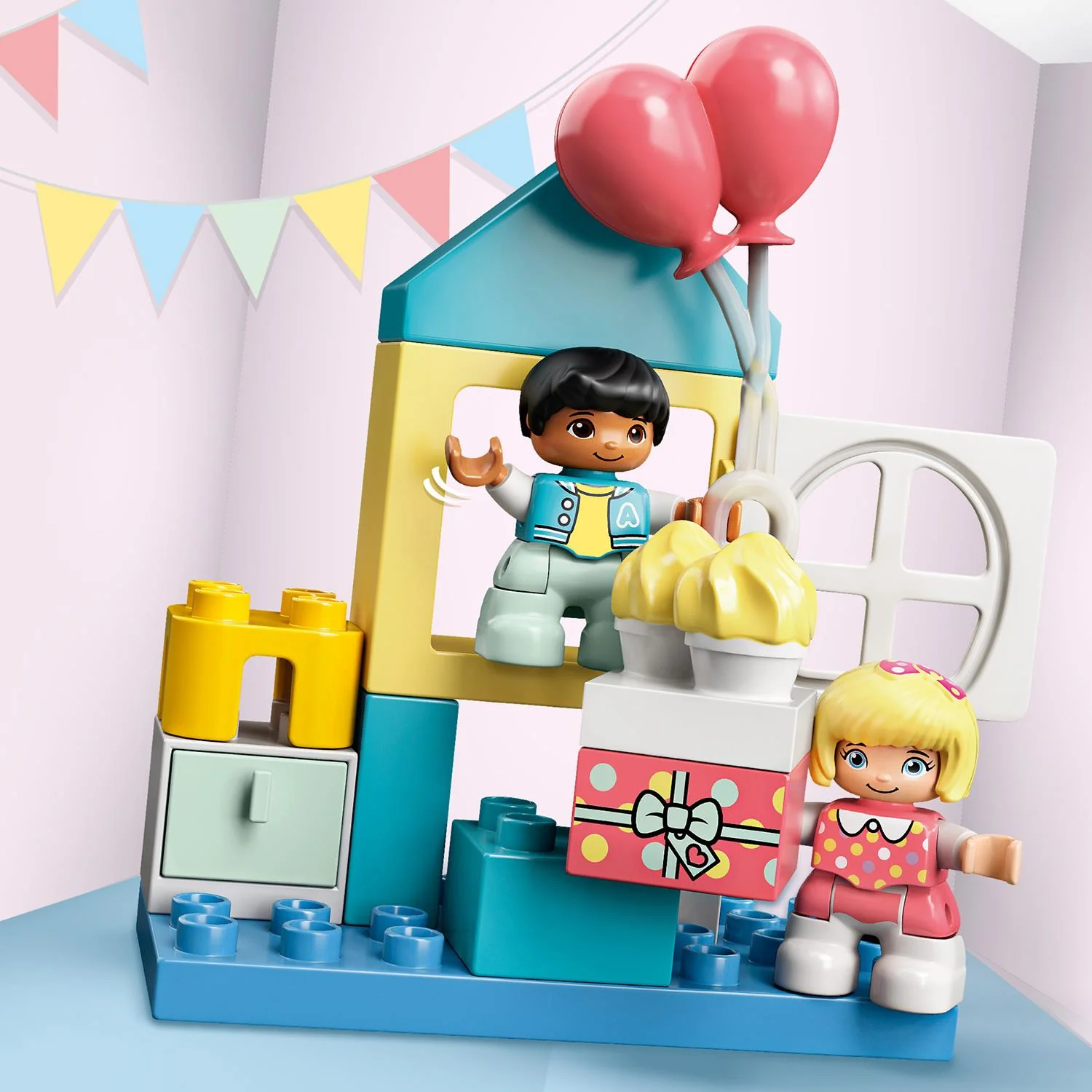 LEGO® DUPLO™  Playroom - Image 3
