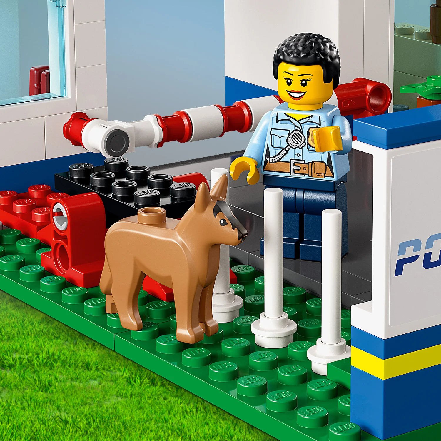 LEGO® City Police Station - Image 8
