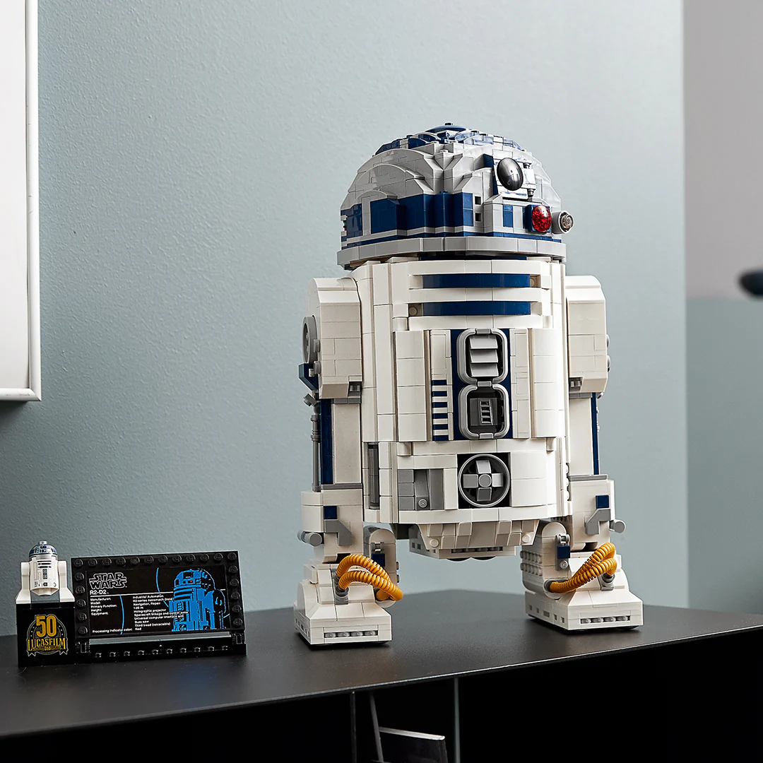 LEGO® Star Wars™ R2-D2™ - Image 4