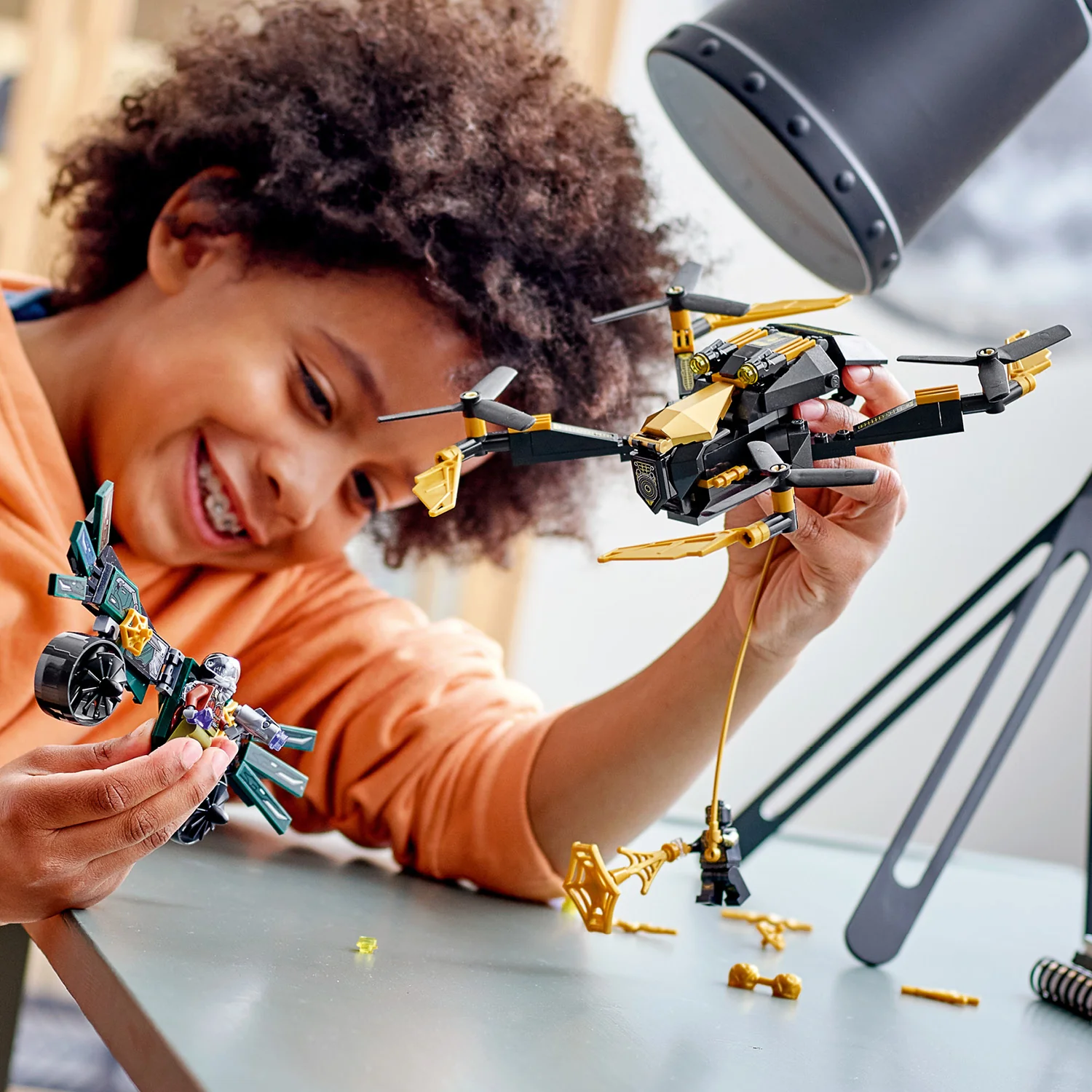 LEGO® Marvel Spider-Man’s Drone Duel - Image 3