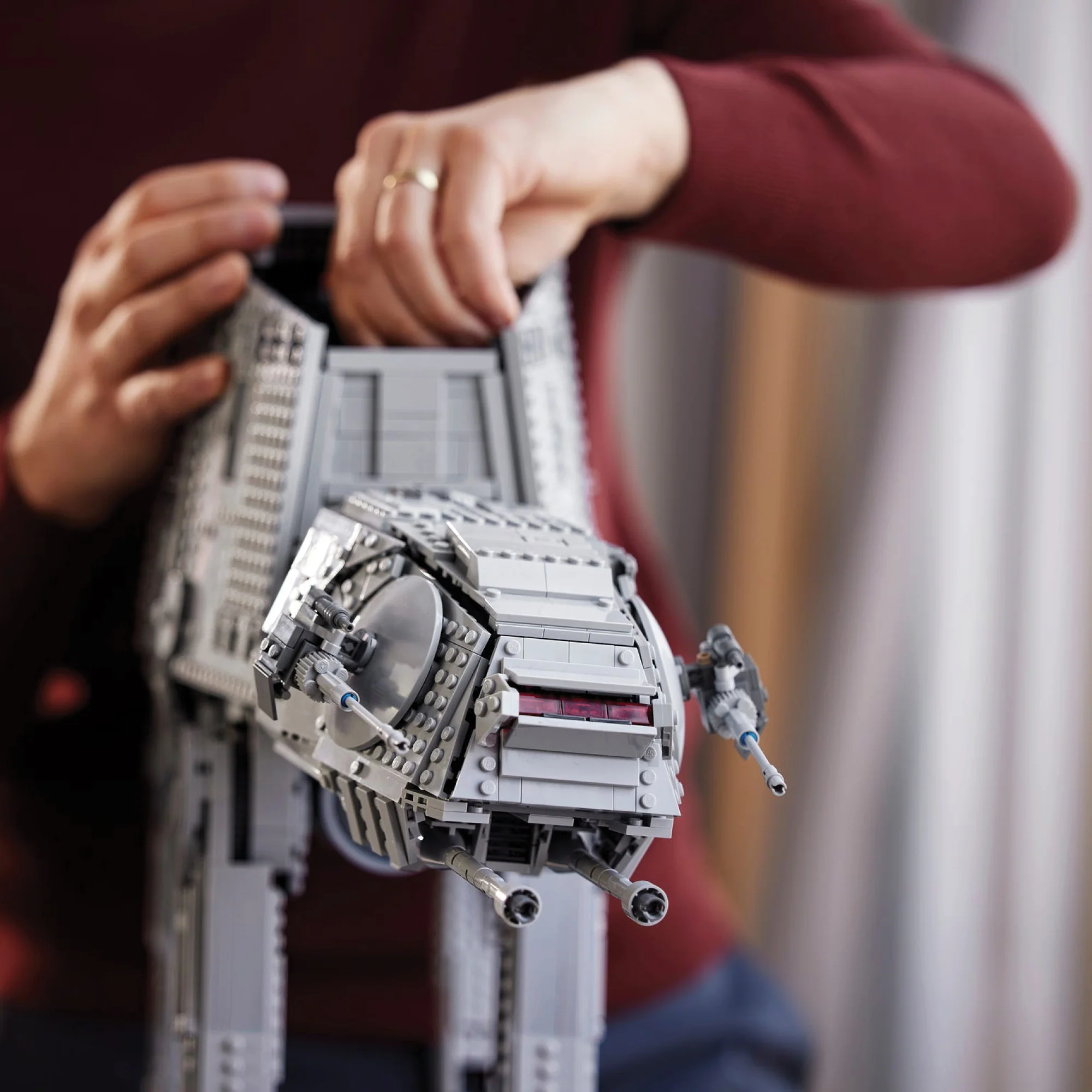 LEGO® Star Wars™ AT-AT™ - Image 21