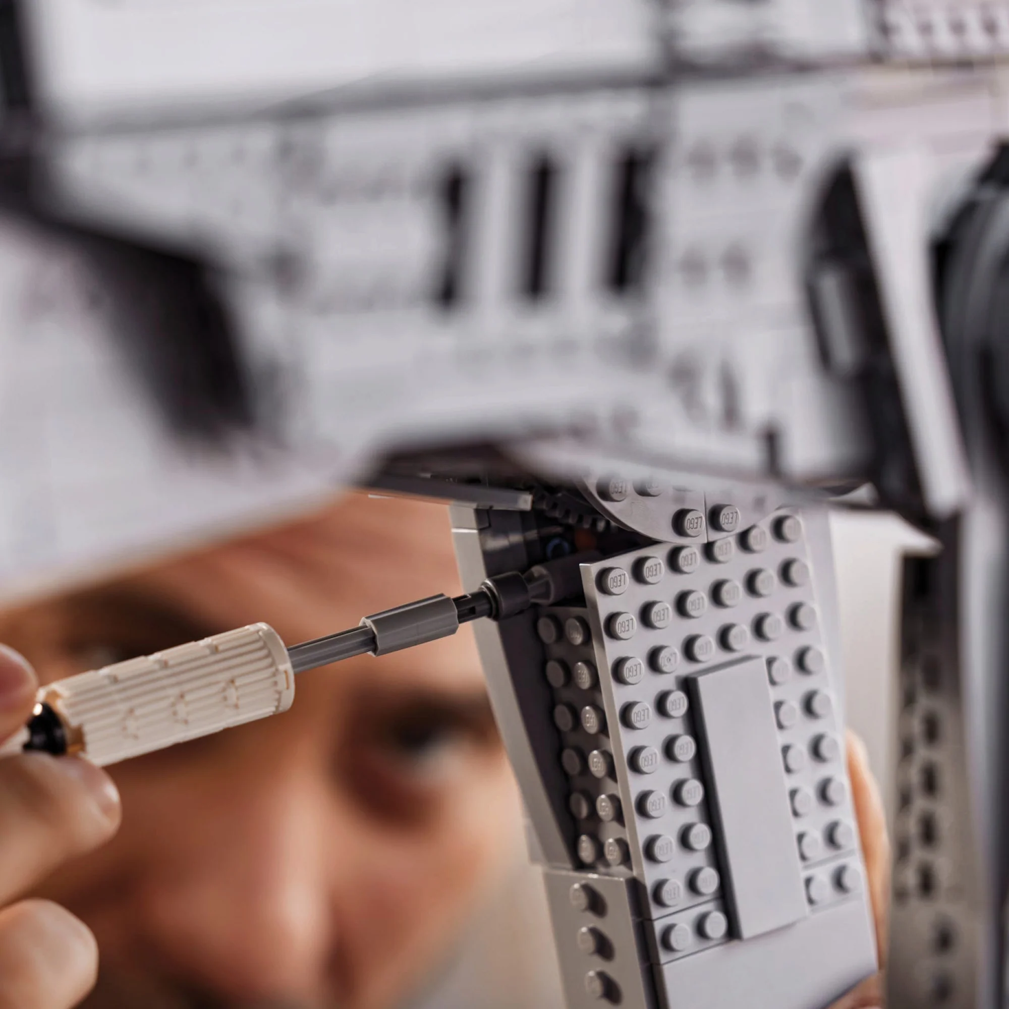 LEGO® Star Wars™ AT-AT™ - Image 22